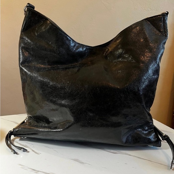 Michael Kors Two Way Devon Bag - Picture 3 of 11